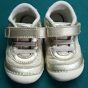 Stride rite toddler sneakers 5W